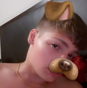 Meet your Posher, Johnnie